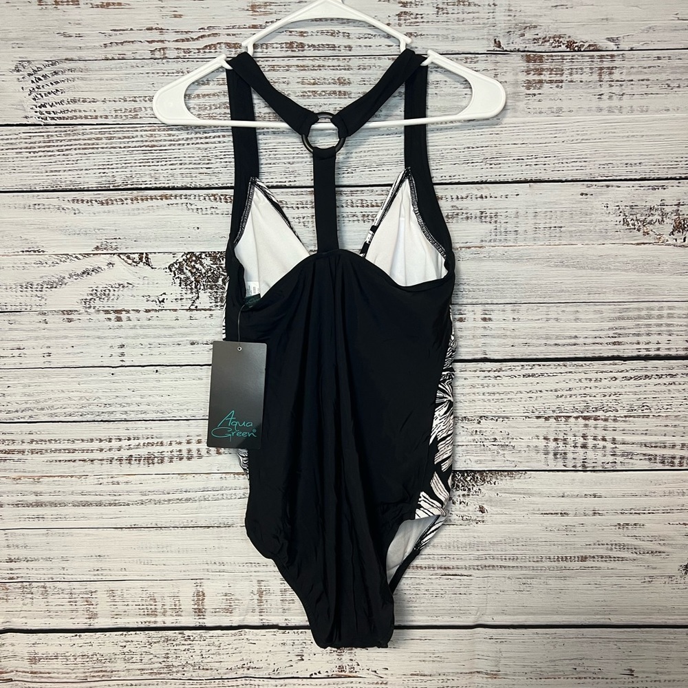 Aqua Green NWT Large swimsuit black and white - Picture 12 of 12